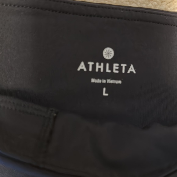 Athleta black capri length leggings size L - Picture 2 of 10